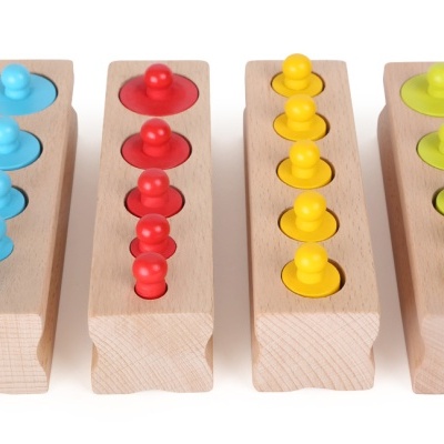 Jogo de Encaixe Classificação e Tamanhos 10525 Small Foot