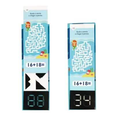 Duas figuras retangulares com labirinto azul e equação matemática 16+18= com números digitais