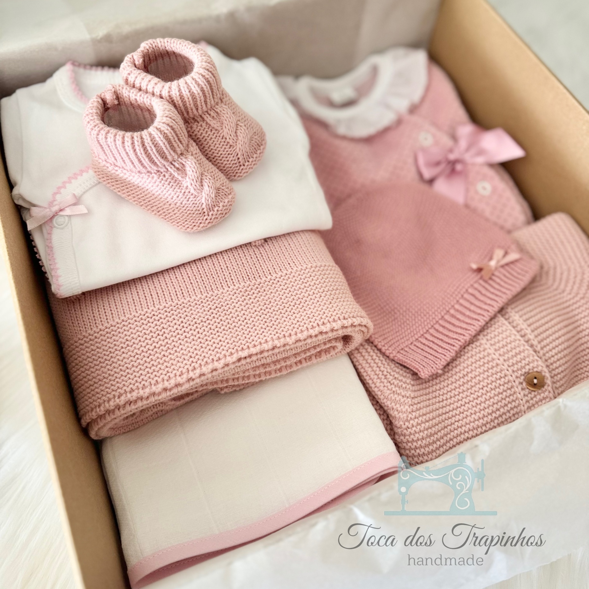 Love Box Rosa Blush - Babygrow Laço