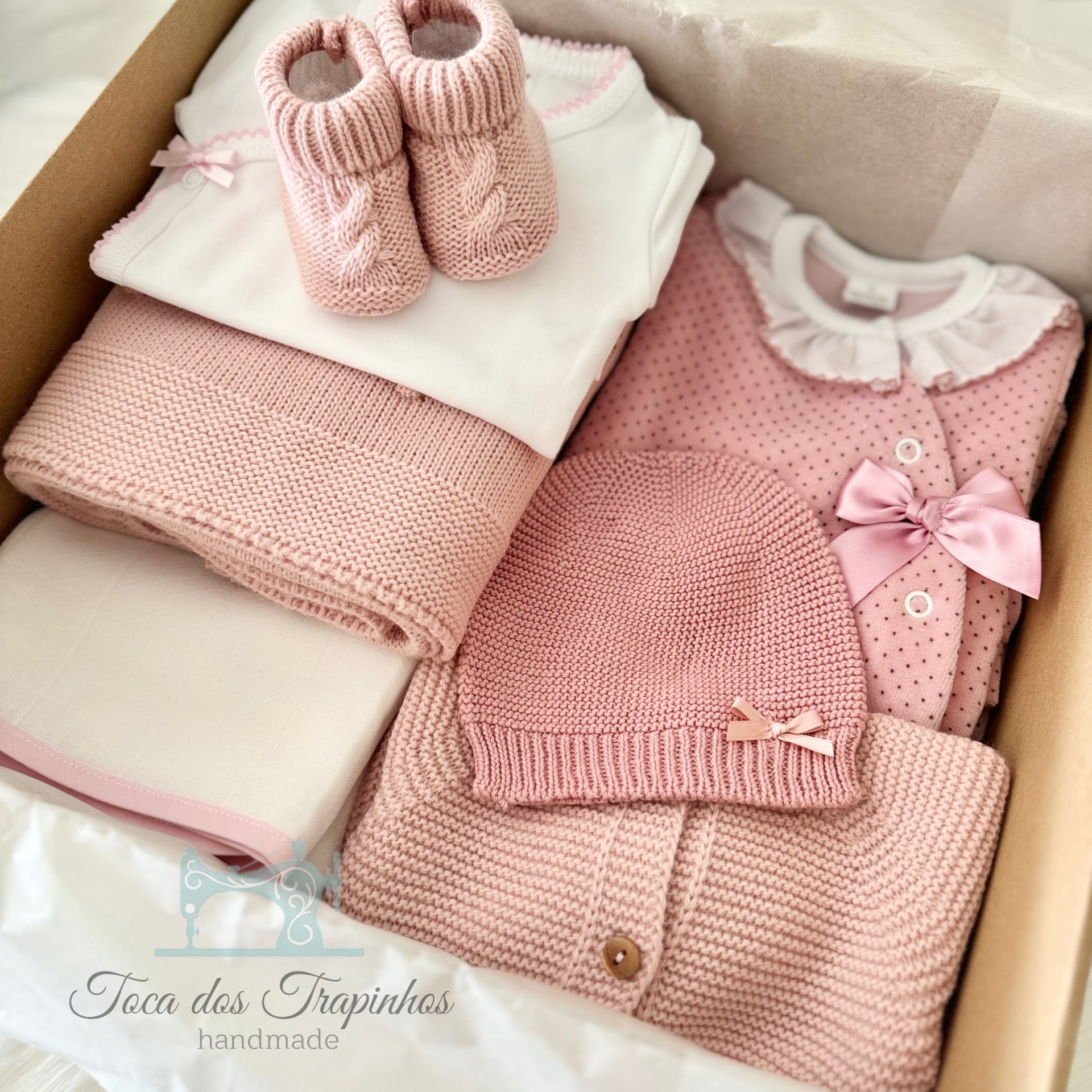 Love Box Rosa Blush - Babygrow Laço
