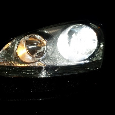 Osram Cool Blue Boost 5000K 90/100W H4 (2 Lâmpadas)