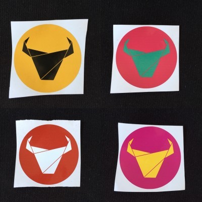 Autocolante Toiro Circular