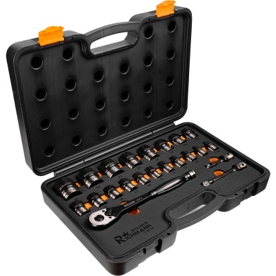 Conjunto de ferramentas em caixa preta com fechos laranja