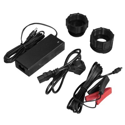 conjunto de acessórios eletrónicos com adaptador de energia, cabos de alimentação e garras de crocodilo