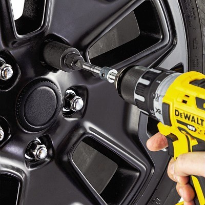 KIT UNIVERSAL PARA REMOÇÃO DE PORCAS E PARAFUSOS ANTI-ROUBO 272 DS U02720001