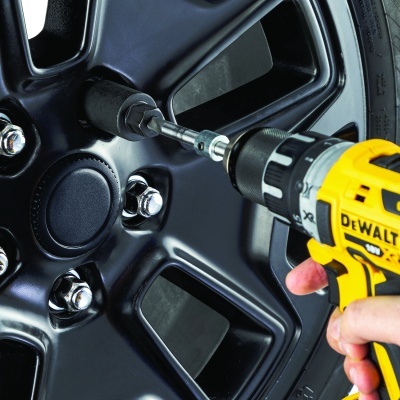 KIT PARA EXTRAIR PORCAS E PARAFUSOS DE JANTES EM LIGA (10 PÇS.) 272 DS