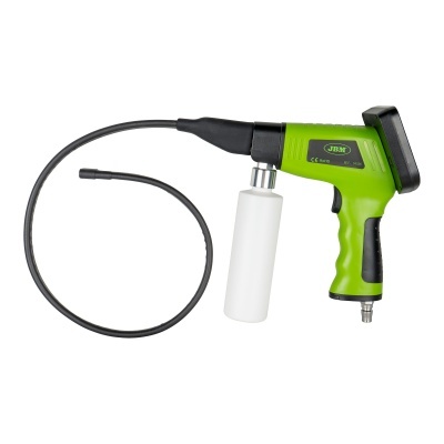 Pulverizador verde com tanque branco e mangueira preta