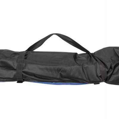 Saco de transporte preto com alça e tira ajustável