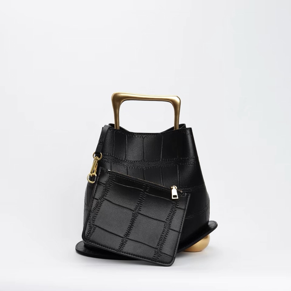 FLORENÇA CROCO PRETO & DOURADO FLORENÇA CROCO PRETO & DOURADO