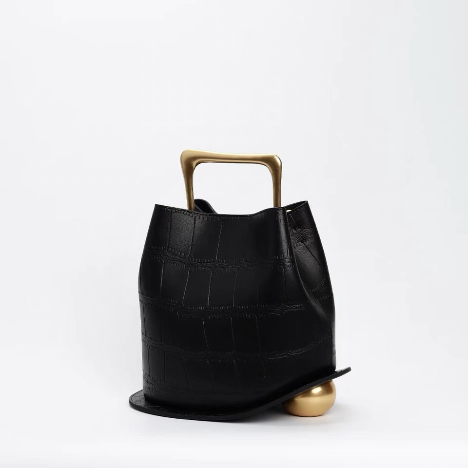 FLORENÇA CROCO PRETO & DOURADO FLORENÇA CROCO PRETO & DOURADO
