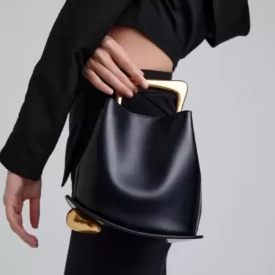 FLORENÇA- PRETO & DOURADO