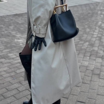 FLORENÇA- PRETO & DOURADO