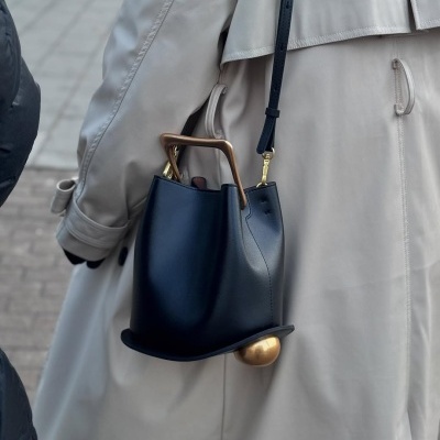 FLORENÇA- PRETO & DOURADO