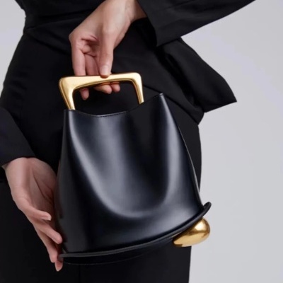 FLORENÇA- PRETO & DOURADO