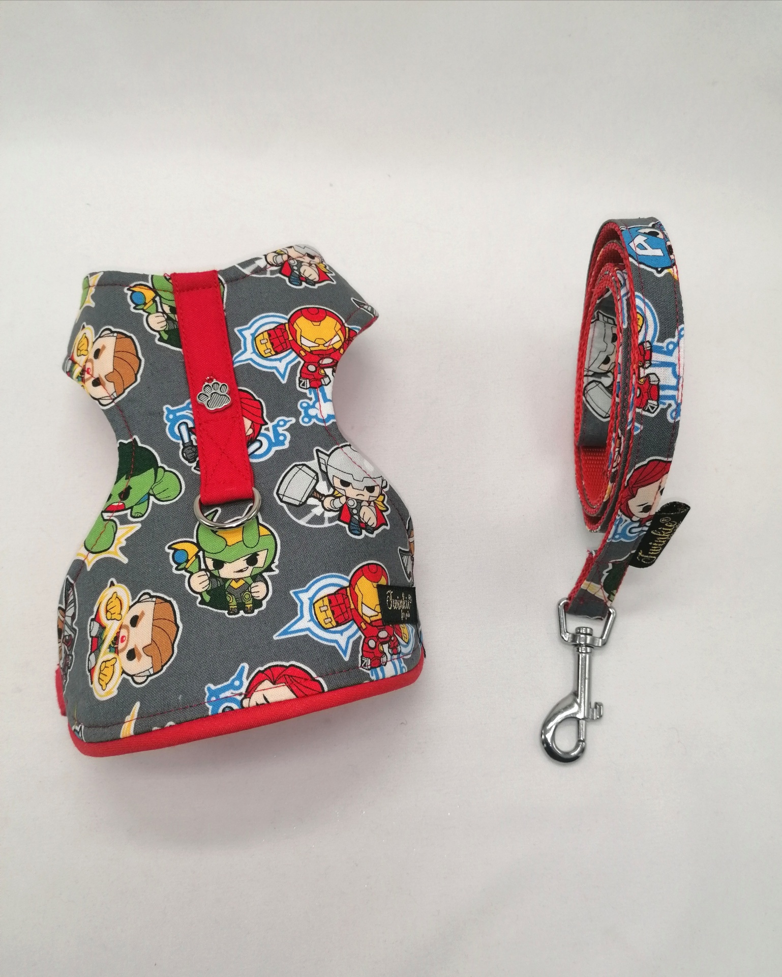 Peitoral Marvel - Cães e Gatos