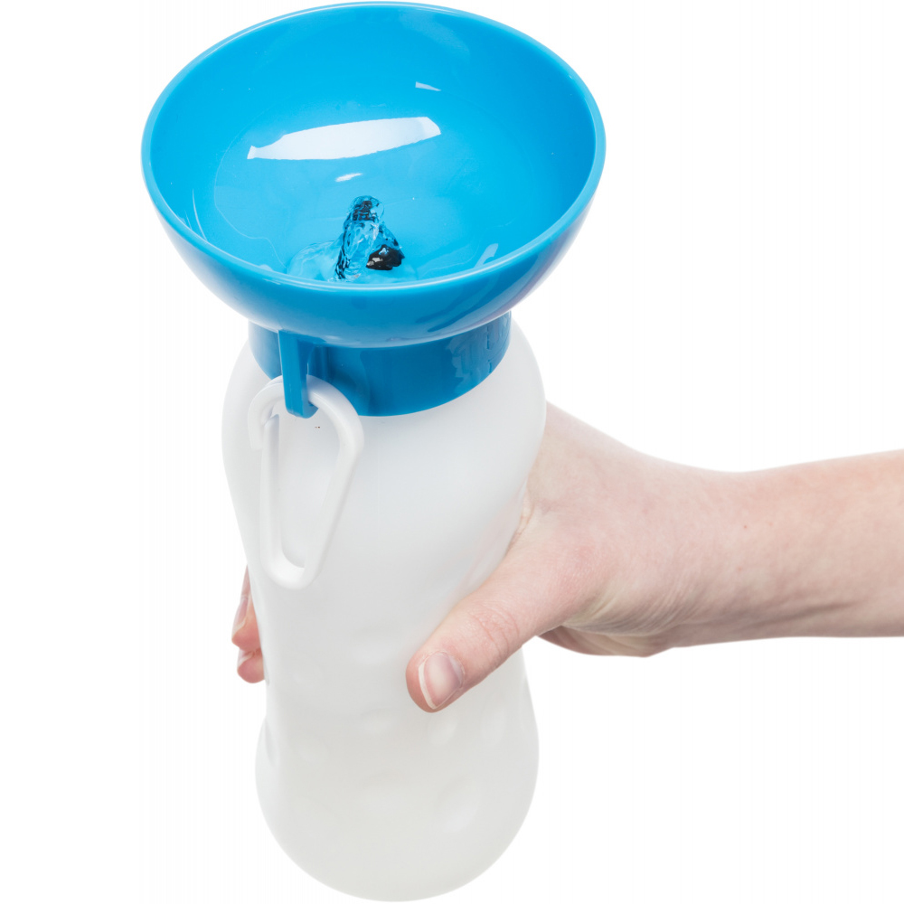 Garrafa Em Plástico Com Bebedouro