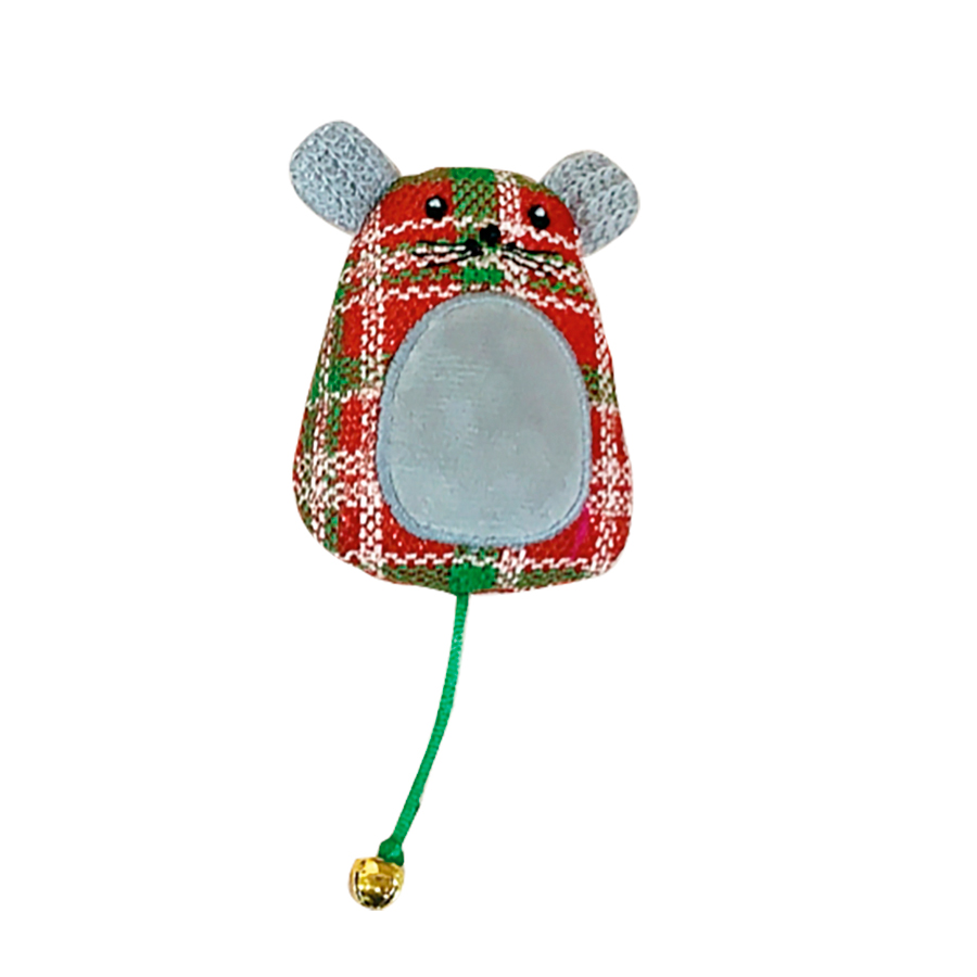 Figura de rato em tecido xadrez vermelho, verde e branco com barriga cinza e cauda verde com sino