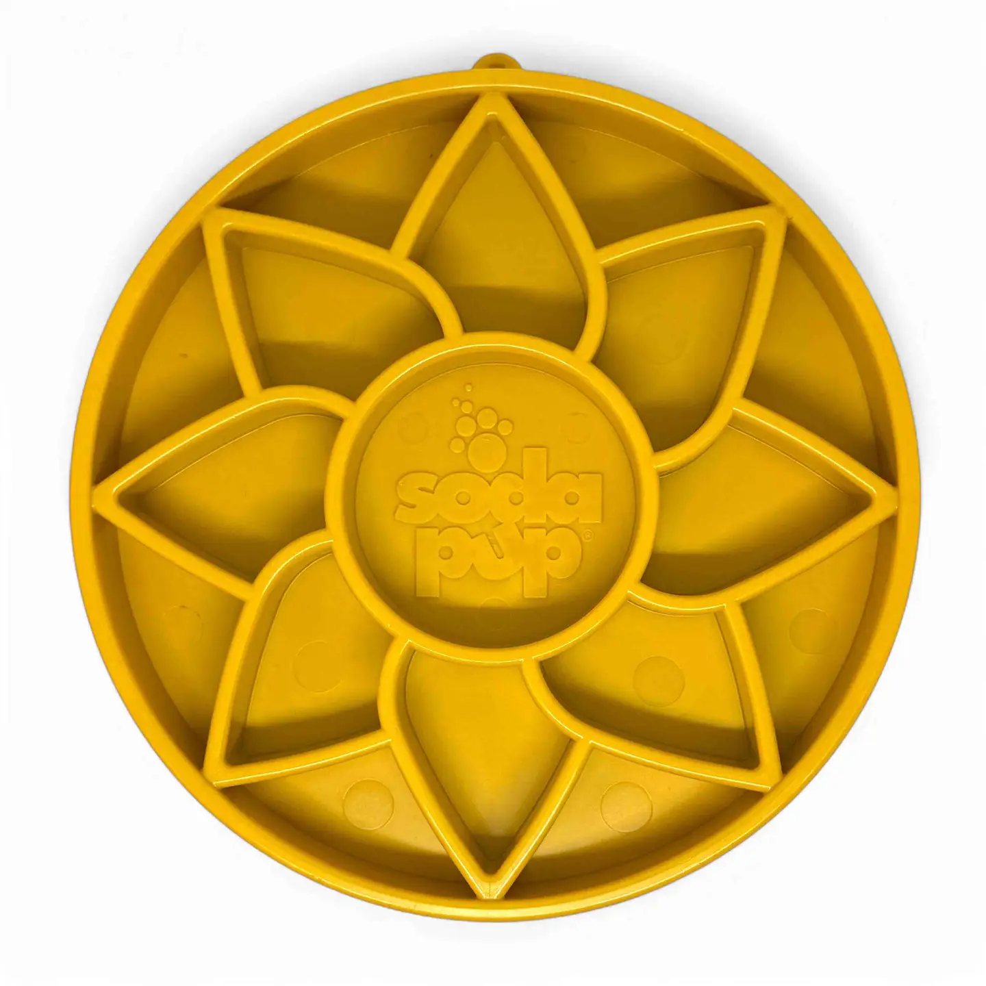 Forma amarela em silicone com design de pétalas e texto 'SOLID PUP' no centro