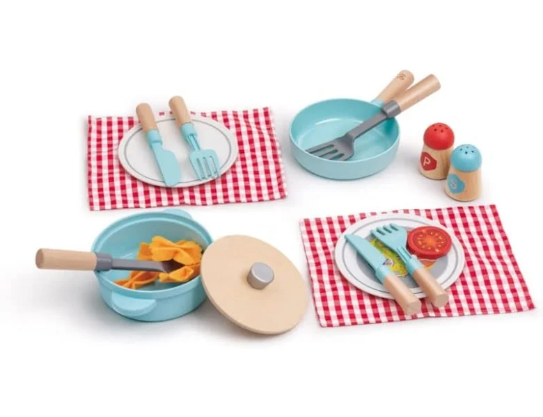 Conjunto de brinquedo de cozinha com frigideiras, pratos, talheres e acessórios em madeira colorida