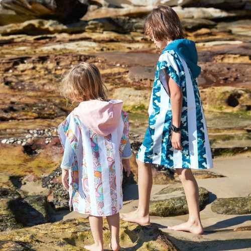 PONCHO DOCK & BAY COOL CAMU (2-4 ANOS)