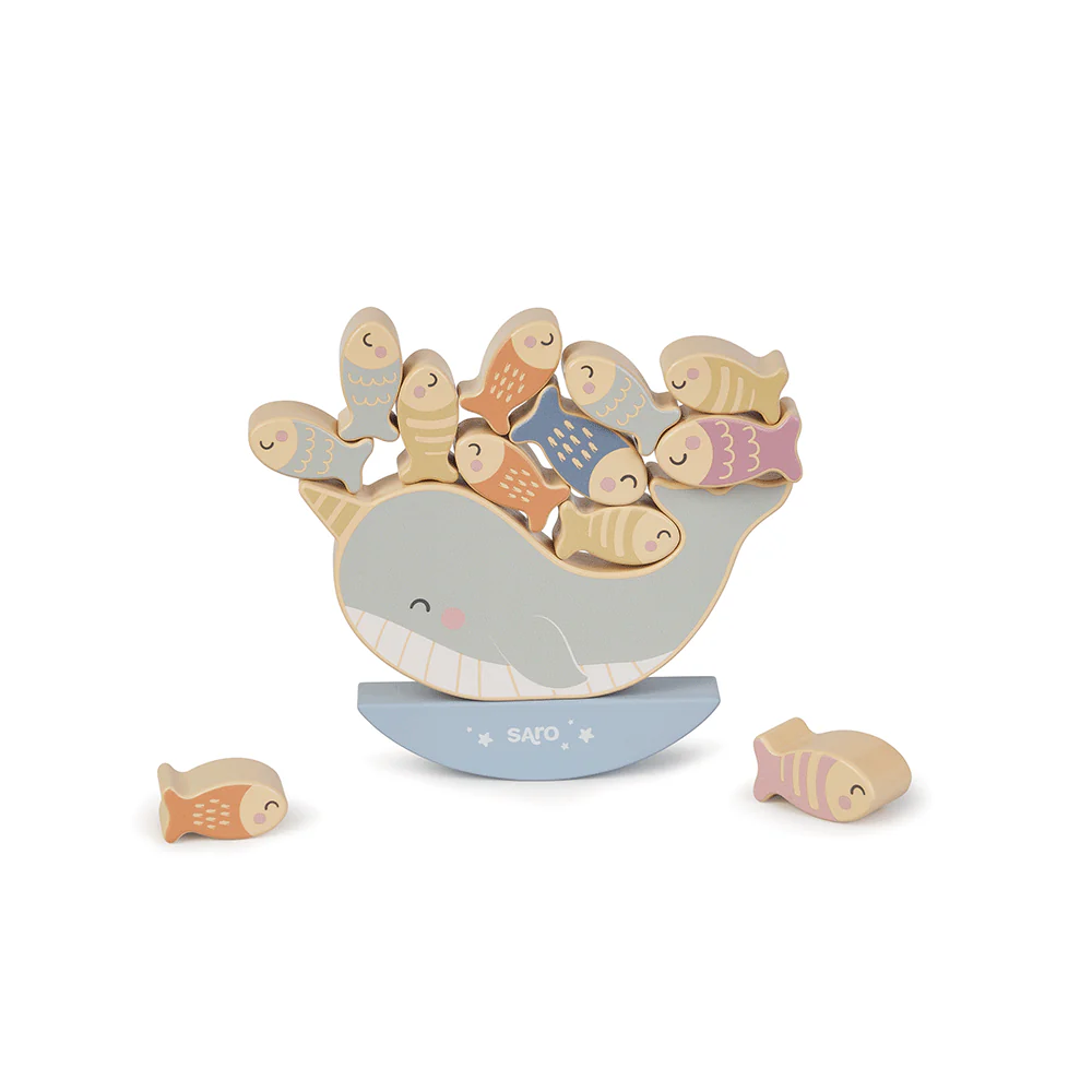 Brinquedo de madeira de baleia e peixes para empilhar