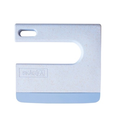 Raspa de cozinha SKÄGFÄ em plástico branco com lâmina azul e pega retangular
