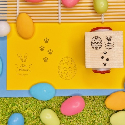 Carimbo&#x20;Cubo&#x20;-&#x20;P&#x00E1;scoa&#x20;-&#x20;3&#x20;imagens