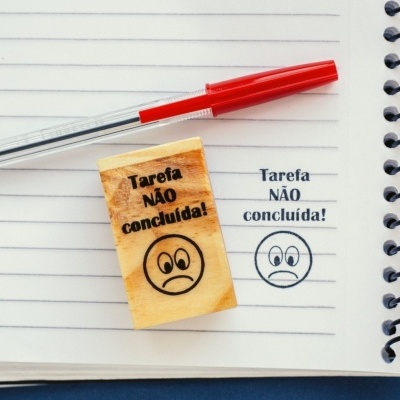 Carimbo&#x20;-&#x20;Tarefa&#x20;n&#x00E3;o&#x20;conclu&#x00ED;da&#x20;-&#x20;3x5cm