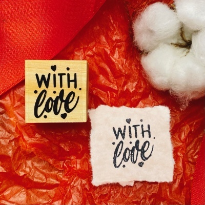 Carimbo&#x20;-&#x20;WITH&#x20;Love&#x20;-&#x20;3x3cm