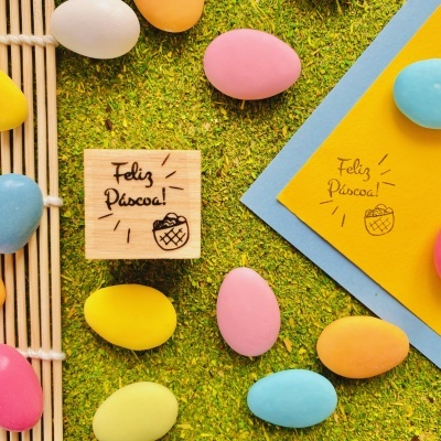 Carimbo&#x20;-&#x20;Feliz&#x20;P&#x00E1;scoa&#x20;cesto&#x20;-&#x20;3x3cm