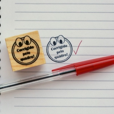 Carimbo&#x20;-&#x20;Corrigido&#x20;pelo&#x20;quadro&#x20;-&#x20;3x3cm