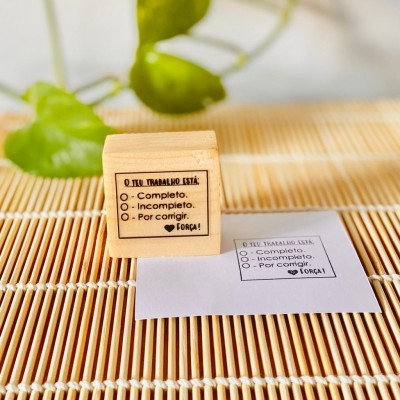 Carimbo&#x20;-&#x20;O&#x20;teu&#x20;trabalho&#x20;est&#x00E1;&#x20;-&#x20;4x4cm