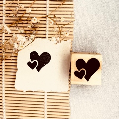 Carimbo&#x20;-&#x20;Cora&#x00E7;&#x00E3;o&#x20;Duplo&#x20;-&#x20;3x3cm