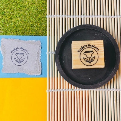 Carimbo&#x20;-&#x20;Produto&#x20;Org&#x00E2;nico&#x20;-&#x20;3x3cm