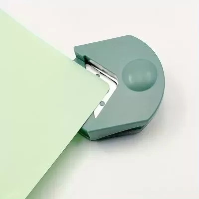 Perfurador&#x20;de&#x20;cantos&#x20;redondos