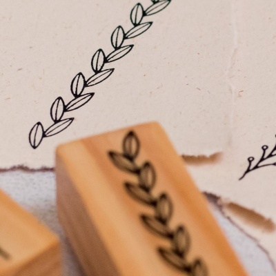 Carimbo&#x20;-&#x20;Faixa&#x20;Folhagem&#x20;3&#x20;-&#x20;2x7cm