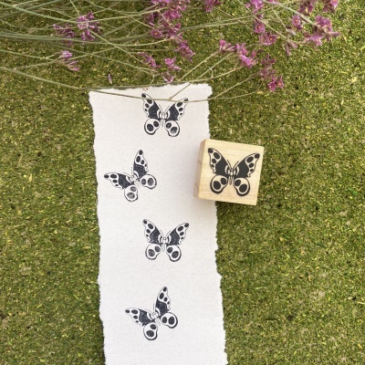 Carimbo&#x20;-&#x20;Borboleta&#x20;Peq&#x20;-&#x20;3x3cm