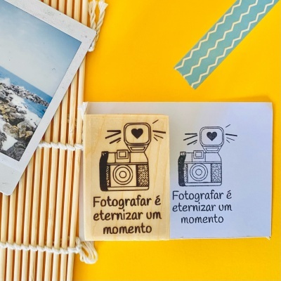 Carimbo&#x20;-&#x20;Fotografar&#x20;&#x00E9;&#x20;eternizar&#x20;um&#x20;momento&#x20;-&#x20;3x5cm