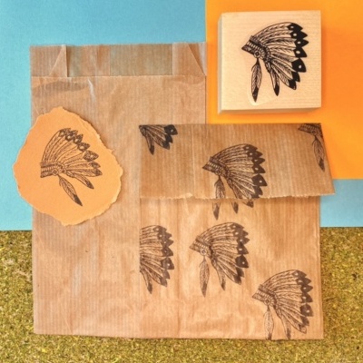 Carimbo&#x20;-&#x20;Cocar&#x20;indiano&#x20;-&#x20;5x5cm