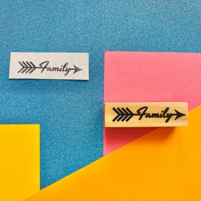 Carimbo&#x20;-&#x20;Flecha&#x20;Family&#x20;-&#x20;2x7cm