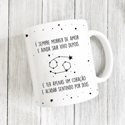 CANECA Ela é do signo CARANGUEJO