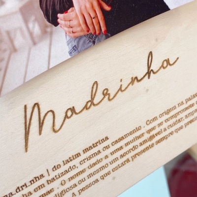 QUADRO MOLDURA EM MADEIRA - MADRINHA