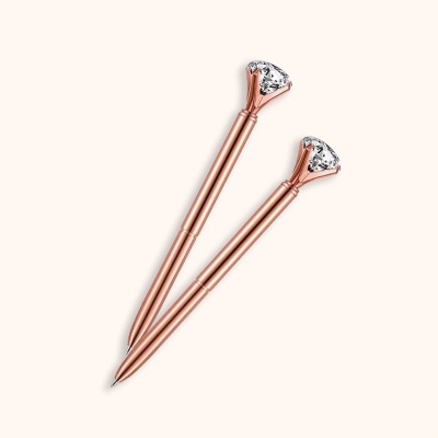Caneta Rose Gold com Ponta de "Diamante" | Elegância e Estilo