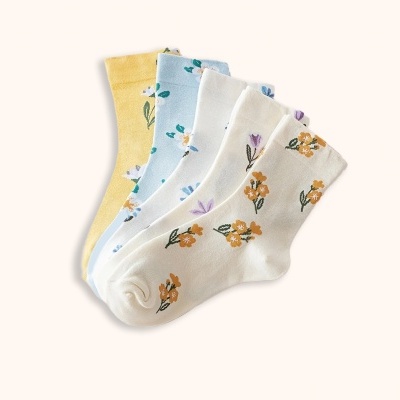 Meias Femininas Florais em Algodão | Cores Pastel e Cano Médio