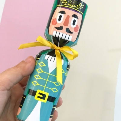 Cracker de Natal com Bombons de Chocolate – Design Sortido