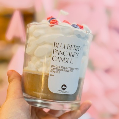 VELA Blueberry Pancakes CANDLE