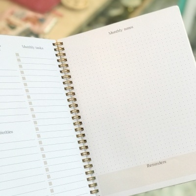 CONJUNTO AGENDA 24/25 e Planner - Verde Oliva