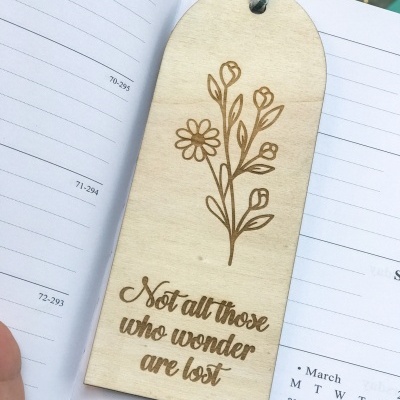 Marcador de livro Madeira Gravado