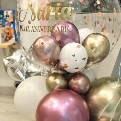 Torre com Balão Bubble Personalizado