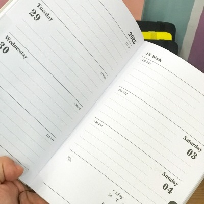 CONJUNTO AGENDA 2025 efeito Bombazine - Pêssego Arrozado